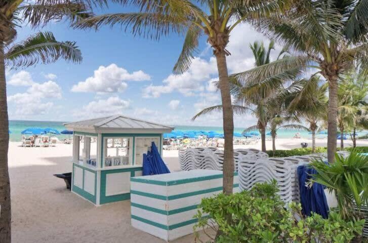 Beachfront Resort - Pool - Ocean View Balcony- Gym Miami Beach Eksteriør bilde