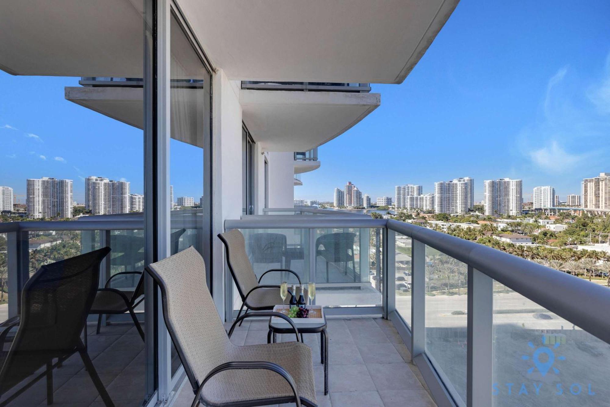 Beachfront Resort - Pool - Ocean View Balcony- Gym Miami Beach Eksteriør bilde