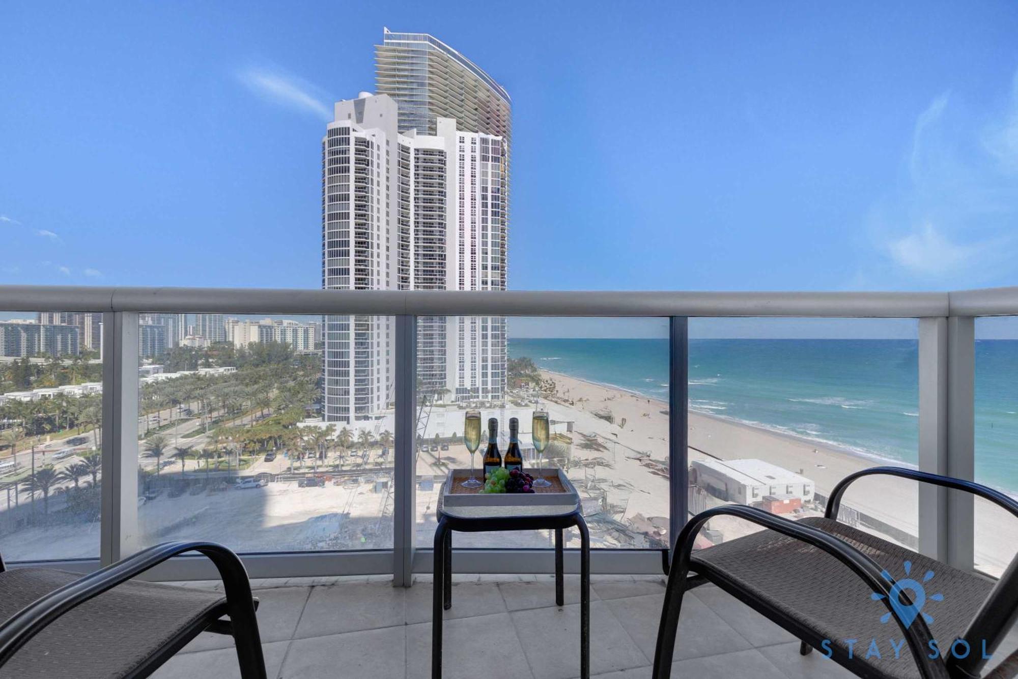 Beachfront Resort - Pool - Ocean View Balcony- Gym Miami Beach Eksteriør bilde
